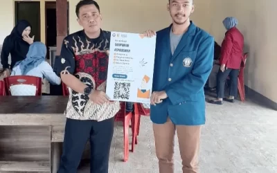 Active Citizens, Progressive Village: UNDIP Community Service Program (KKN) Students Promote Village Development Through Digital Complaint Service Training