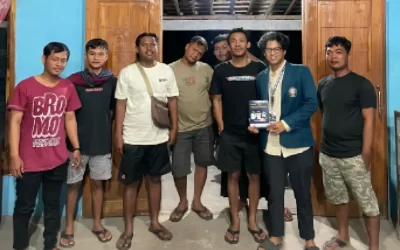 Increasing Efficiency and Transparency: Digital Transformation of Karang Taruna Jatirejo through Digital Skills Training