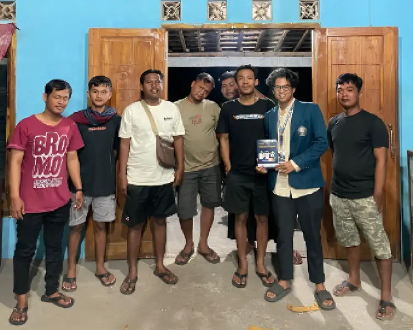 Increasing Efficiency and Transparency: Digital Transformation of Karang Taruna Jatirejo through Digital Skills Training